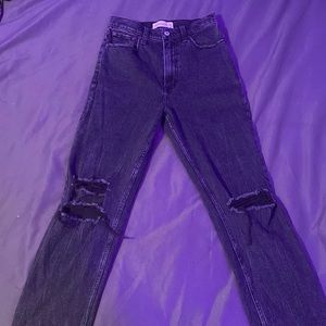 Black Abercombie & Fitch Ultra High Rise Ankle Straight.